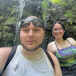 Meet your Posher, Max